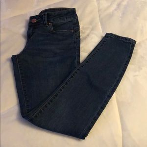 Mandee RIO Low Rise Push Up Jeans